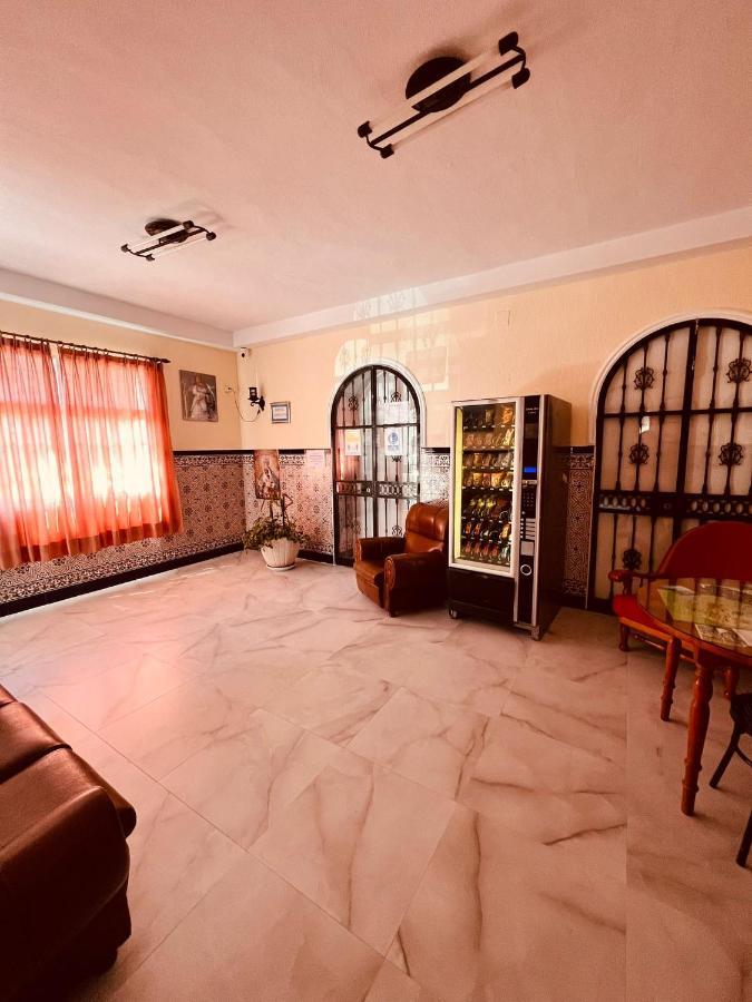 Hostal Muriel อัลฆาราเก ภายนอก รูปภาพ