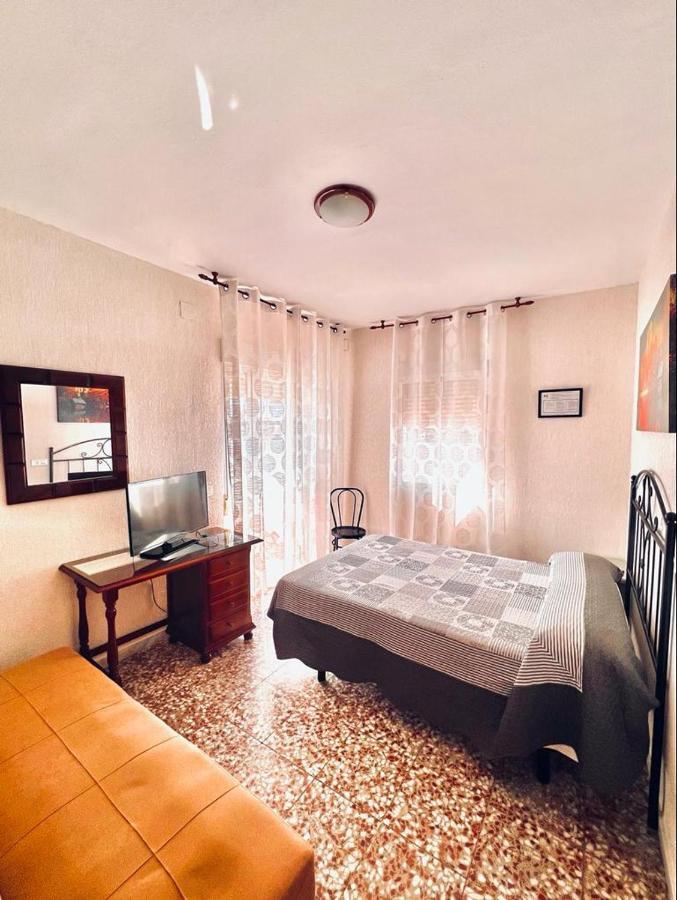 Hostal Muriel อัลฆาราเก ภายนอก รูปภาพ