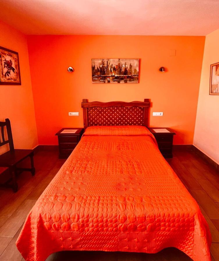 Hostal Muriel อัลฆาราเก ภายนอก รูปภาพ