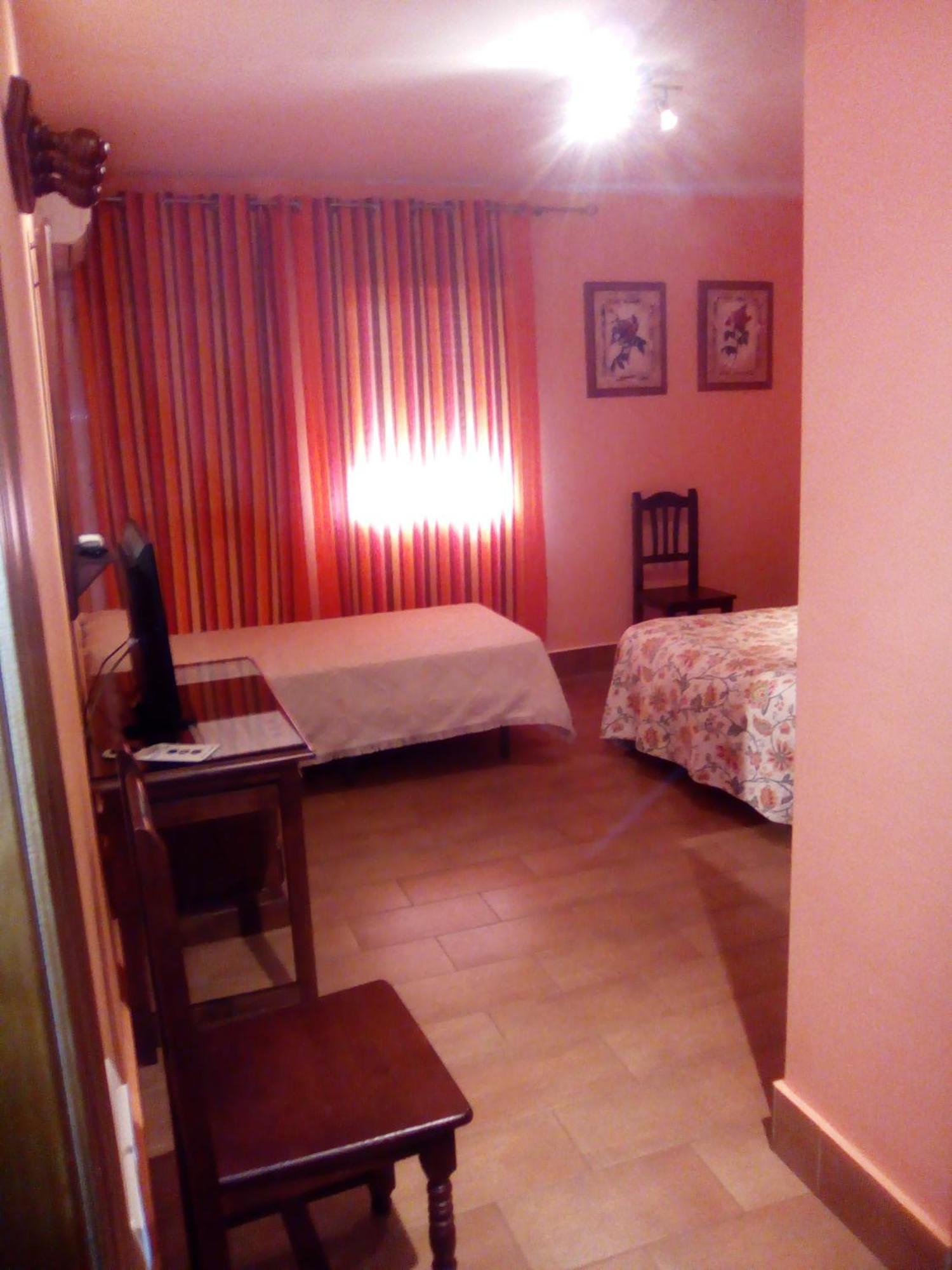 Hostal Muriel อัลฆาราเก ห้อง รูปภาพ
